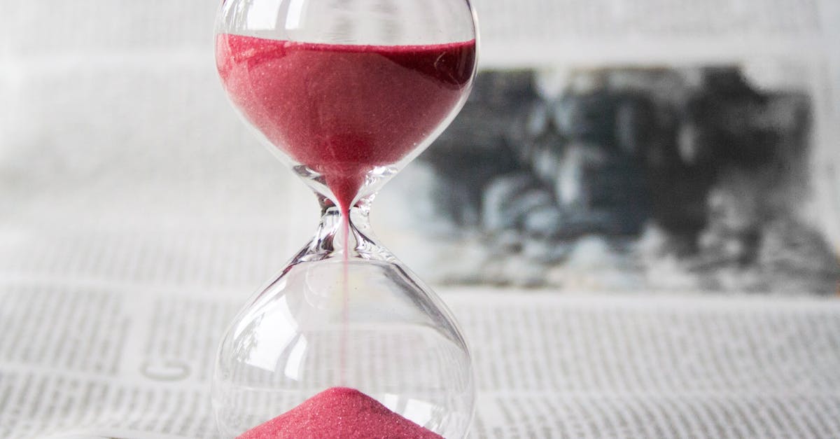 découvrez le fascinant monde du timelapse, une technique cinématographique qui condense le temps pour révéler la beauté des scènes de la nature et de la vie urbaine. plongez dans des séquences captivantes qui montrent la transformation des paysages et des moments fugaces en une expérience visuelle extraordinaire.