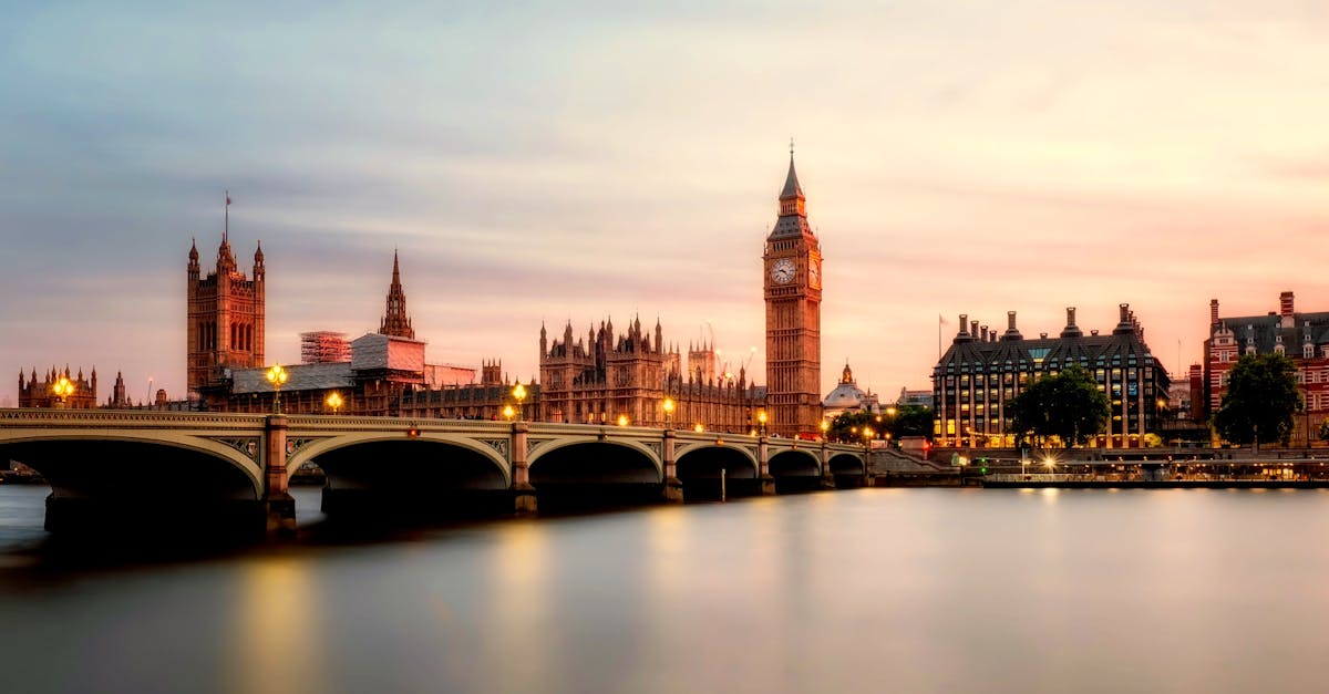 découvrez des astuces essentielles pour le montage de timelapses. apprenez à capturer le meilleur de vos séquences et à les transformer en vidéos captivantes grâce à des techniques professionnelles et des conseils pratiques.